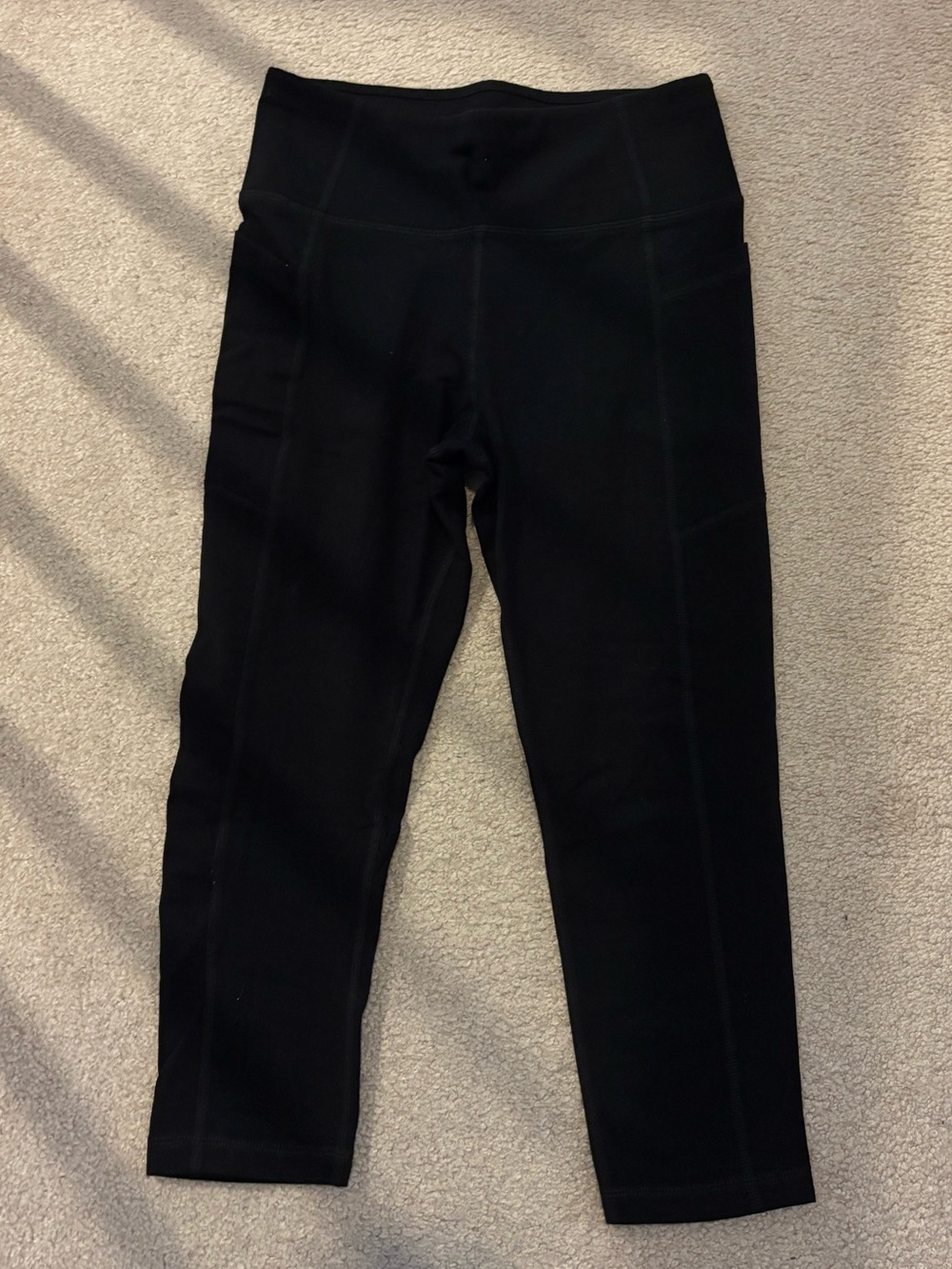 Black High-Waist Cropped Athletic Leggings